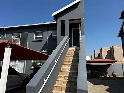 2 Bedroom Townhouse To Rent in Alberton - img