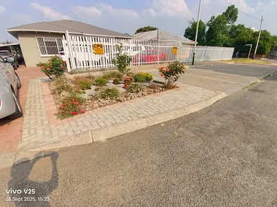 3 Bedroom House For Sale in Alberton - eVAA.webp