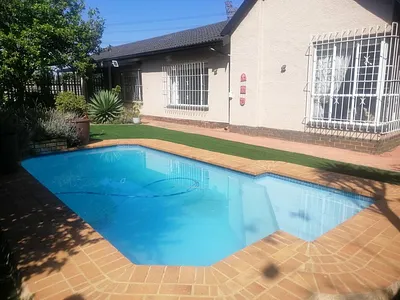 3 Bedroom House For Sale in Alberton - DVXv.webp