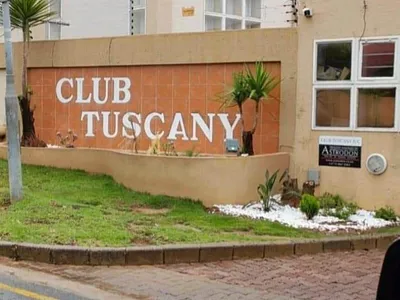 3 Bedroom Townhouse For Sale in Johannesburg - IORQ.webp