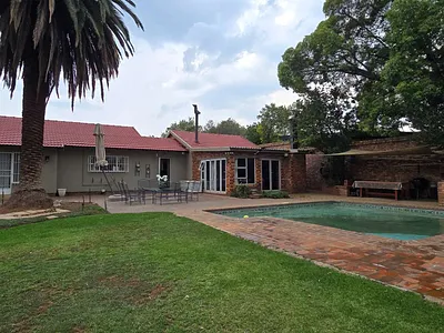 4 Bedroom House For Sale in Alberton - N3ZD.webp