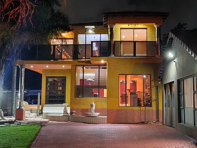 5 Bedroom House For Sale in Alberton - EpX6.webp