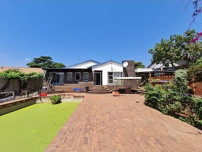 3 Bedroom House For Sale in Johannesburg - WD0F.webp
