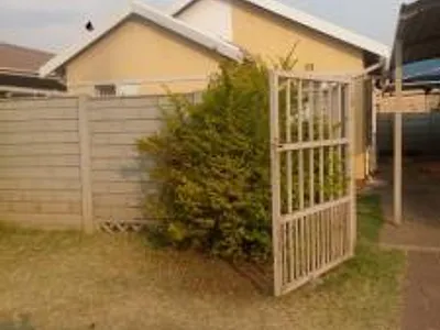 3 Bedroom House For Sale in Alberton - u3AY.webp