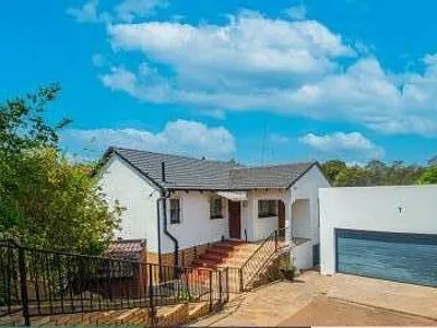 3 Bedroom House For Sale in Johannesburg - ogqr.webp