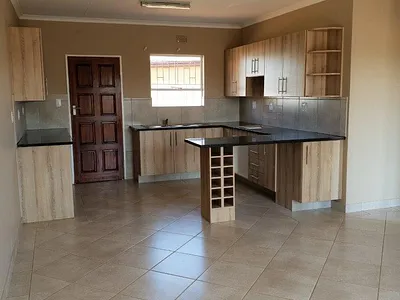 2 Bedroom Townhouse For Sale in Meyerton - sXMy.webp