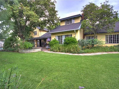 6 Bedroom House For Sale in Alberton - dGZW.webp