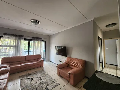 2 Bedroom Townhouse For Sale in Johannesburg - 4hYd.webp