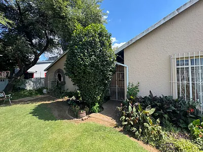 4 Bedroom House For Sale in Alberton - XXrn.webp