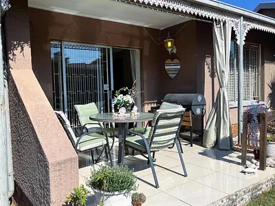 2 Bedroom House For Sale in Johannesburg - NP8X.webp