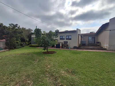 3 Bedroom House For Sale in Johannesburg - img