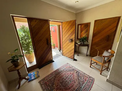 4 Bedroom House For Sale in Alberton - img