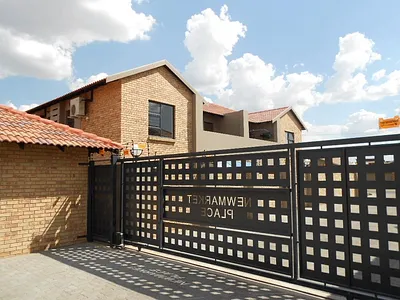 2 Bedroom Townhouse To Rent in Alberton - img