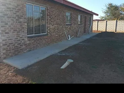 3 Bedroom House To Rent in Meyerton - IK0v.webp