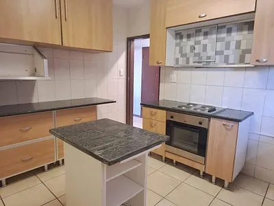 3 Bedroom Apartment To Rent in Alberton - img