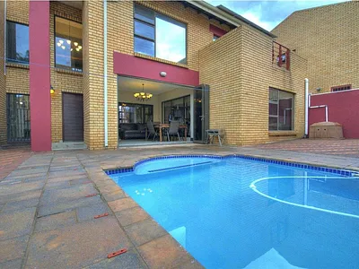 4 Bedroom House For Sale in Alberton - nHYl.webp