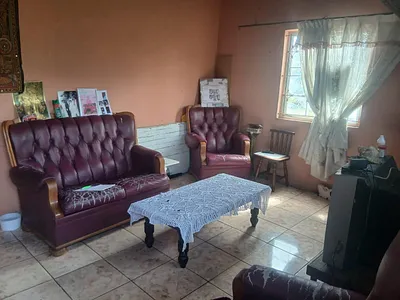 3 Bedroom House For Sale in Phoenix - edgo.webp