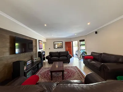 3 Bedroom House For Sale in Alberton - Esk7.webp