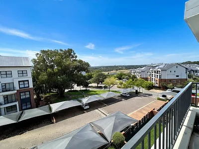 1 Bedroom Apartment For Sale in Sandton - 9xI5.webp