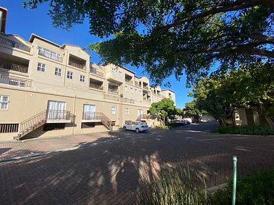 2 Bedroom Apartment For Sale in Milnerton - Qq1u.webp