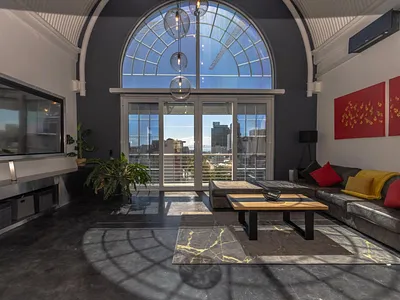 2 Bedroom Apartment To Rent in Cape Town - 39ml.webp