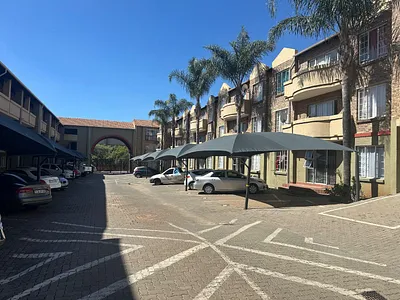2 Bedroom Apartment For Sale in Centurion - VxXP.webp