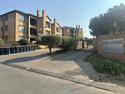 2 Bedroom Apartment For Sale in Randburg - img