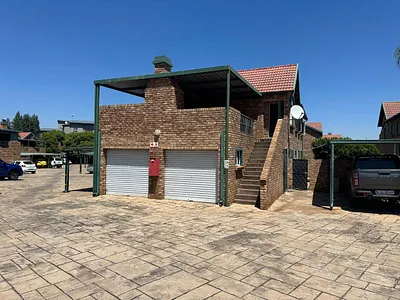 3 Bedroom Apartment For Sale in Centurion - qmUK.webp