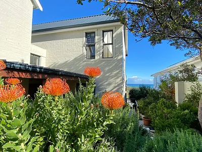 4 Bedroom House For Sale in Scarborough - g8iJ.webp