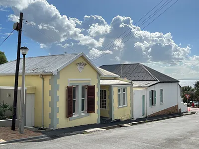 2 Bedroom House For Sale in Simons Town - ghx6.webp
