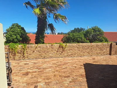 1 Bedroom Apartment To Rent in Melkbosstrand - Eq8q.webp
