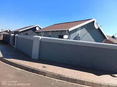 2 Bedroom House For Sale in Boksburg - guQC.webp