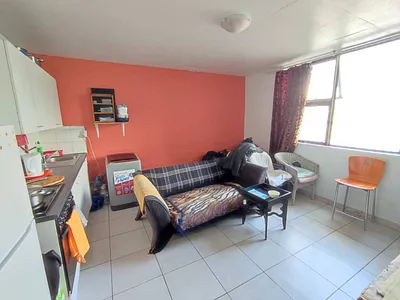 1 Bedroom Apartment For Sale in Cape Town - img