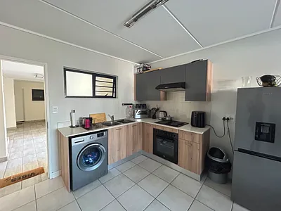 2 Bedroom Apartment To Rent in Sandton - img