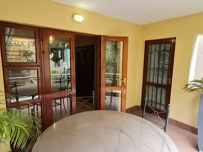 2 Bedroom Apartment For Sale in Sandton - img