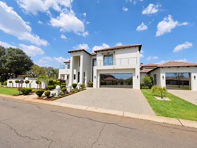 4 Bedroom House For Sale in Centurion - img