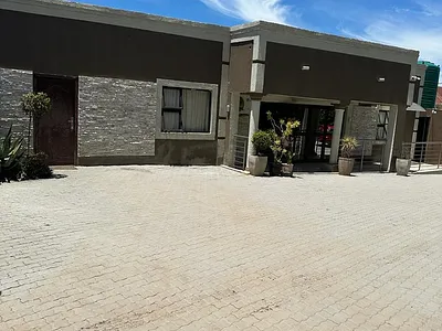 10 Bedroom House For Sale in Nelspruit - lLQG.webp