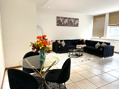 2 Bedroom Apartment For Sale in Johannesburg - 5wZc.webp