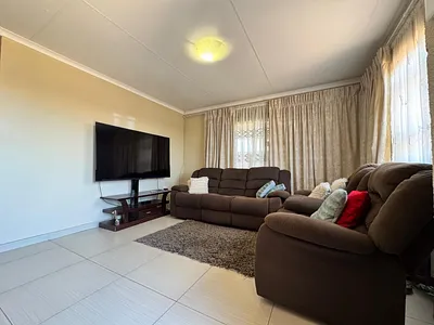3 Bedroom House For Sale in Soshanguve - bJPM.webp