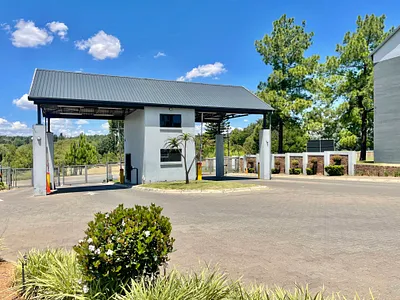 2 Bedroom Apartment For Sale in Glen Austin, Midrand - IkPW.webp