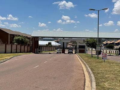 2 Bedroom Apartment To Rent in Midrand - wY6U.webp