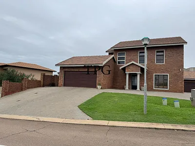 3 Bedroom House To Rent in Centurion - zAVi.webp