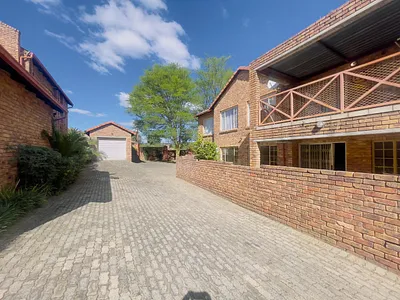 3 Bedroom Apartment To Rent in Centurion - pNQJ.webp