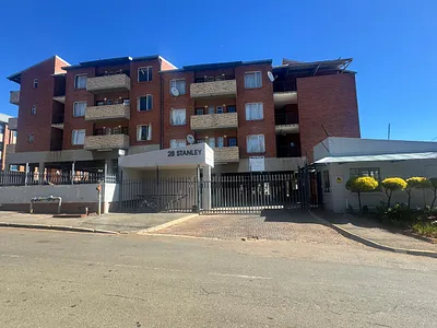 1 Bedroom Apartment To Rent in Johannesburg - YdlM.webp