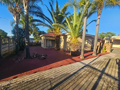 3 Bedroom House For Sale in Pretoria - ToKN.webp