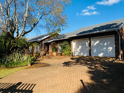 4 Bedroom House For Sale in Pretoria - 4DhA.webp