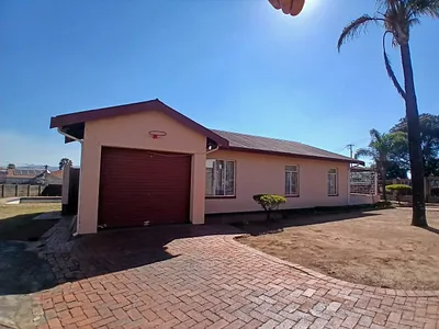 3 Bedroom House For Sale in Pretoria - Lz0c.webp