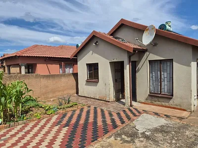 2 Bedroom House For Sale in Soshanguve - img