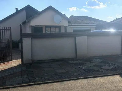 2 Bedroom House For Sale in Soshanguve - img