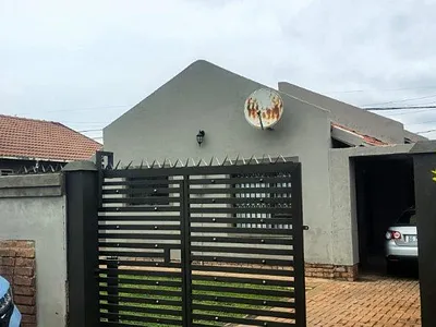 3 Bedroom House For Sale in Soshanguve - img